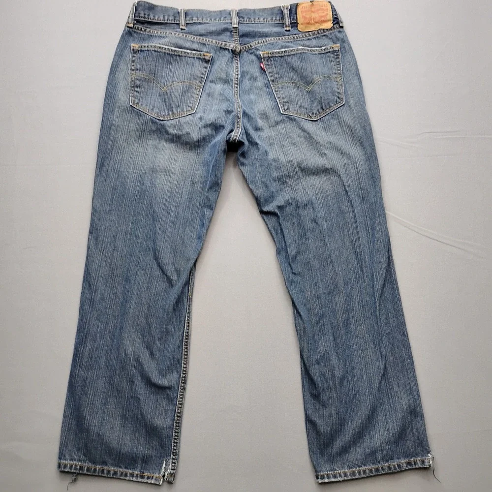 Levis 559 Relaxed Straight Jeans Mens 38x30 Medium Wash Blue Denim Distressed